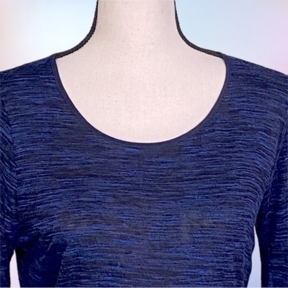 VINCE blue and black “Mixed Media” linen and silk tunic w/side slits. XS. EUC - Picture 4 of 12